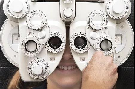 做完近视手术，日常护理需注意这6件事！